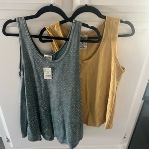 Vocal- bundle of 2 rhinestone tops